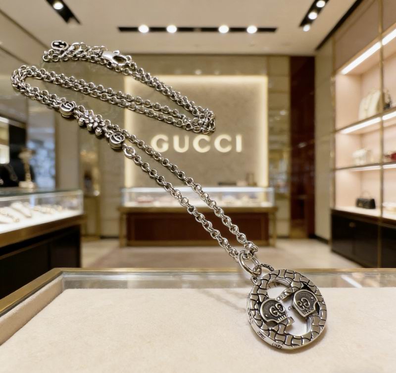 Gucci Necklace 03yxs211